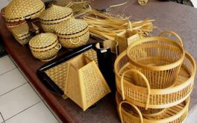 Anyaman Bambu
